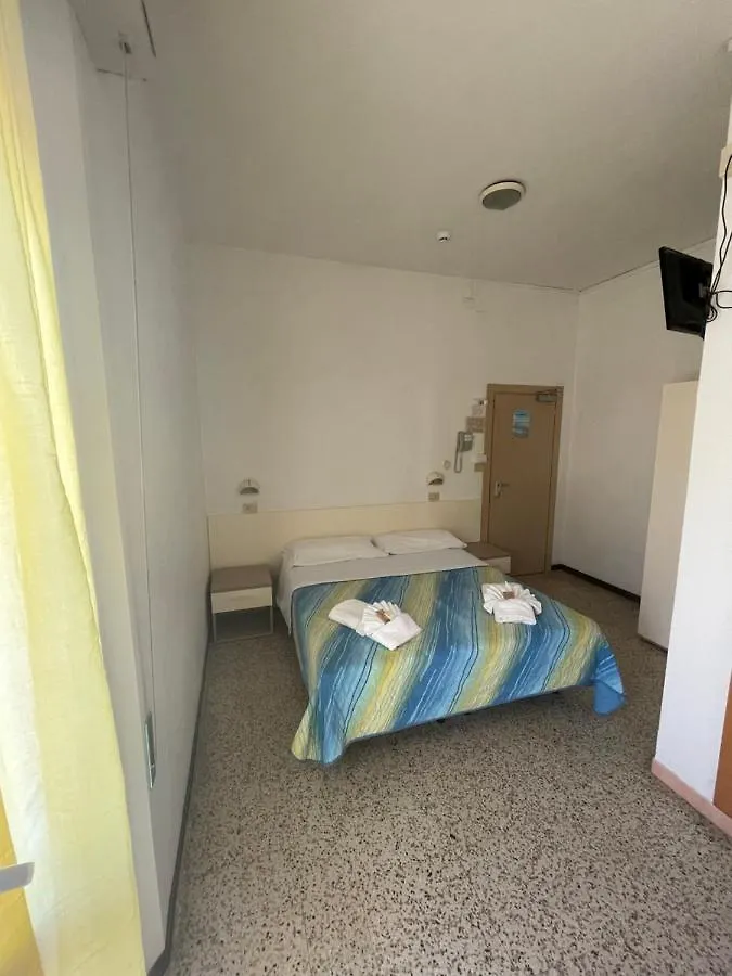 Hotel Moroni Rimini 3*,